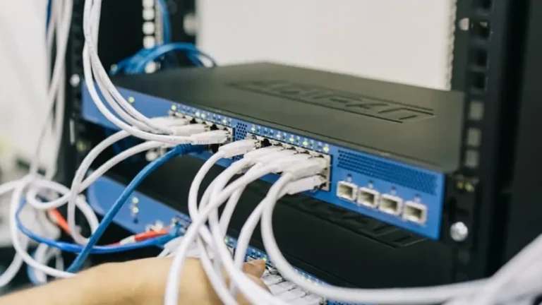 массовый сбой интернета