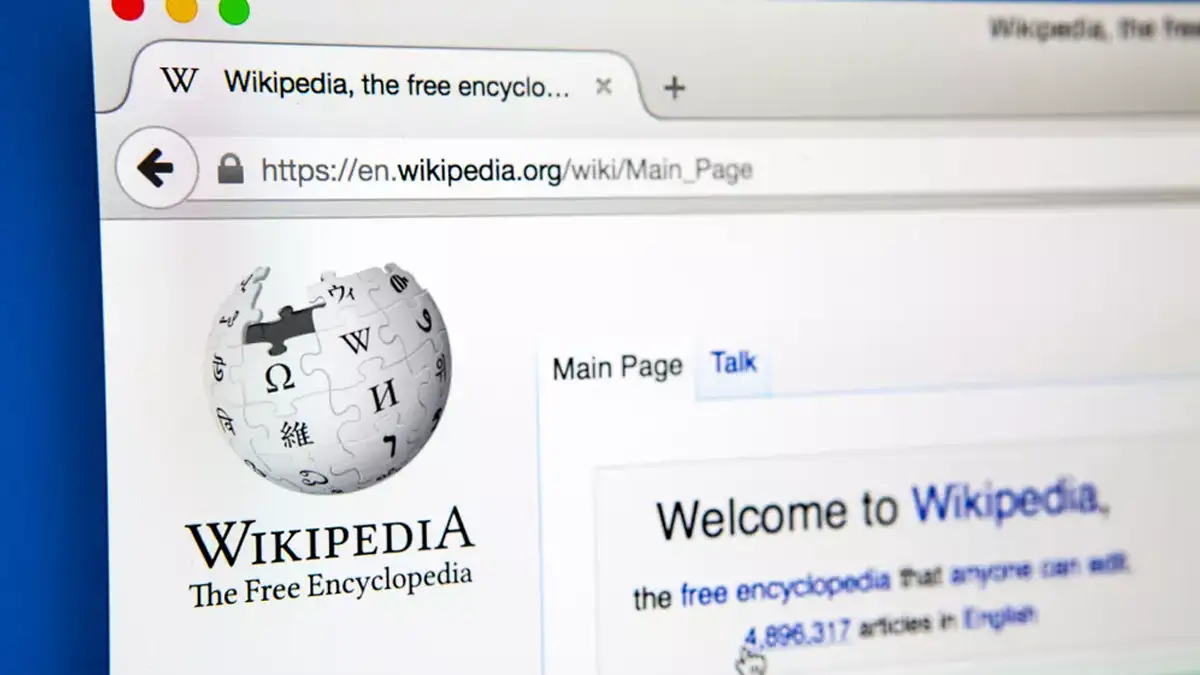 ИИ вытесняет Википедию: трафик упал на 8%