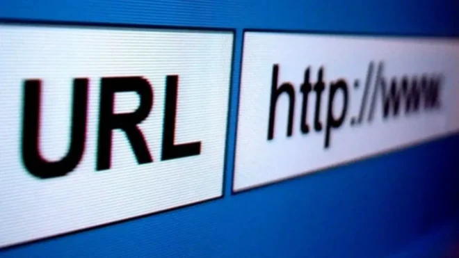 чувствительность регистра в URL