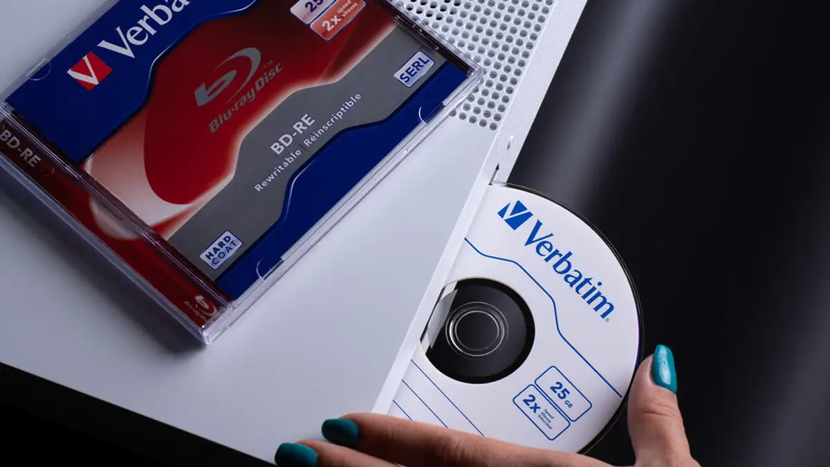 спрос на Blu-ray приводы в Японии