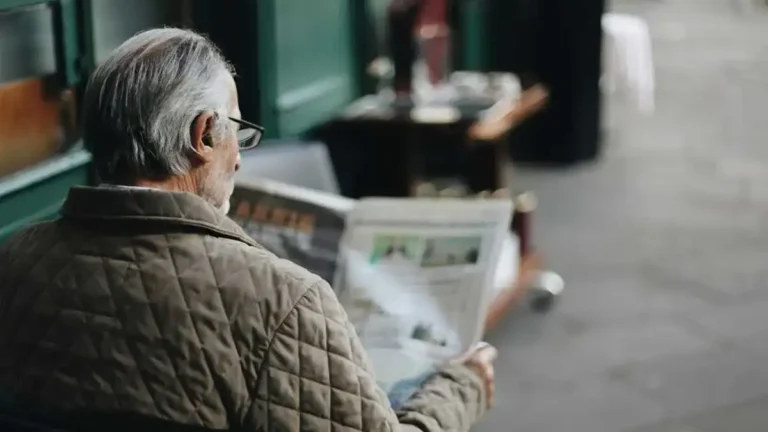 уведомления Google Discover с ИИ