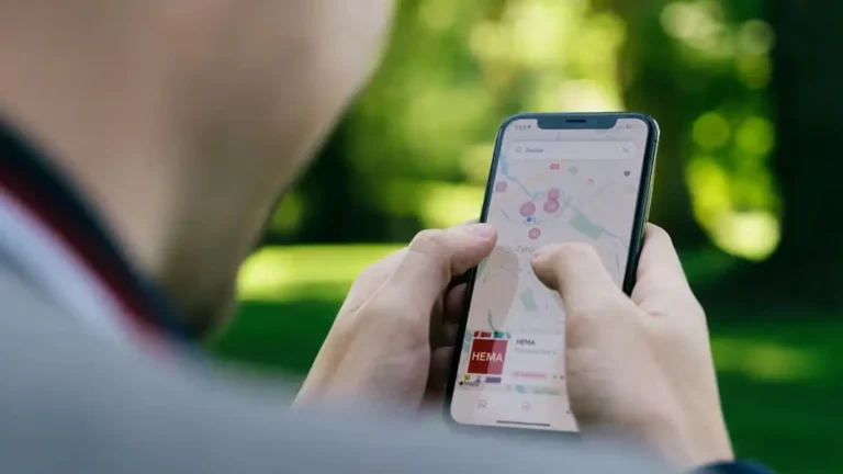 реклама в Apple Maps